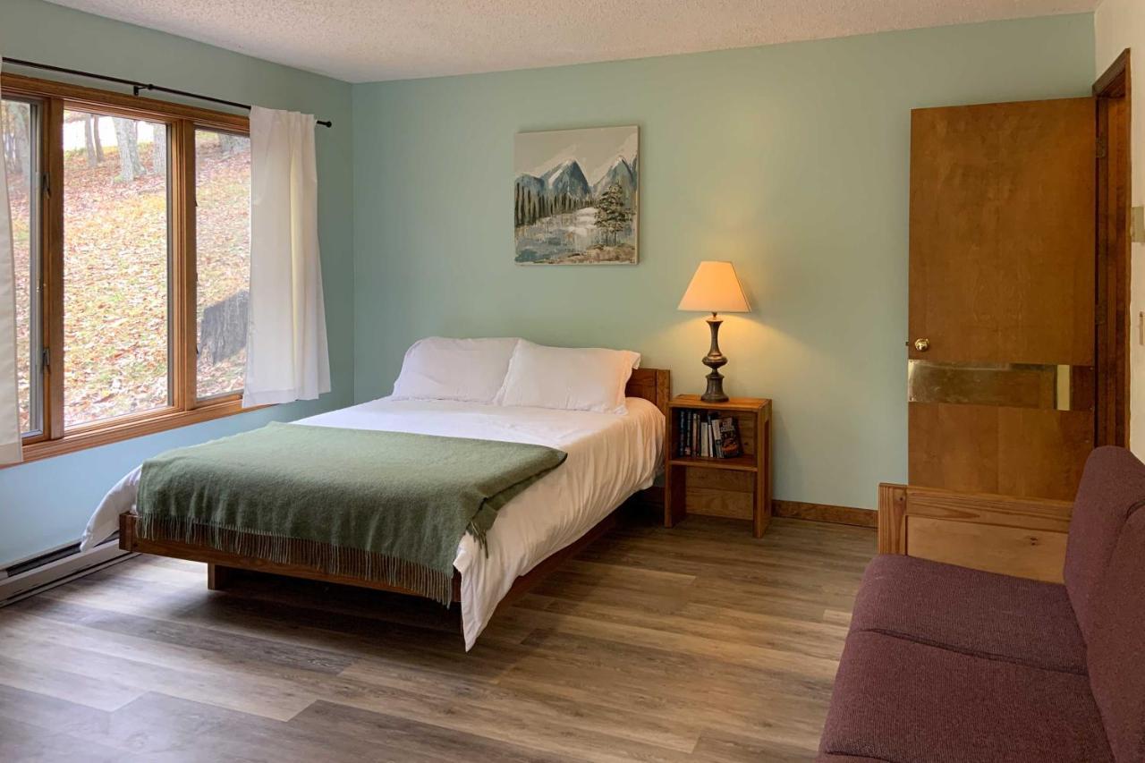 Holiday home The Overlook In Massanuttens Season McGaheysville