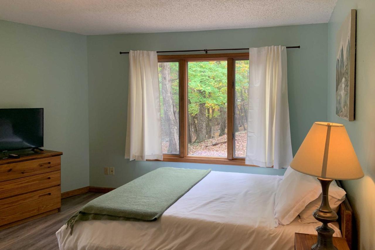 The Overlook In Massanuttens Season Holiday home